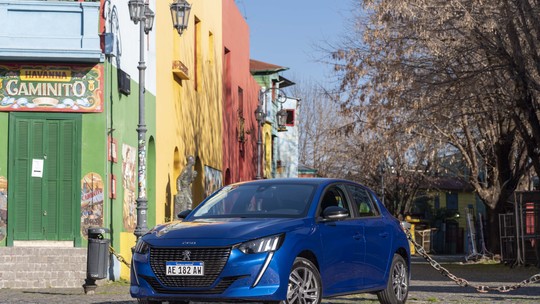 Peugeot lança novo 208 na Argentina e promete motor turbo para 2021