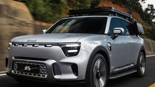 Geely registra no Brasil SUV criado pela Mercedes que carrega em 15 minutos