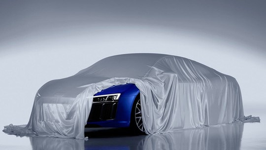 Audi mostra lanterna do novo R8 em teaser