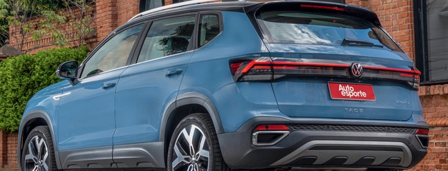 Volkswagen Taos Highline 2026 - Traseira diagonal — Foto: Renato Durães/Auto News Brasil