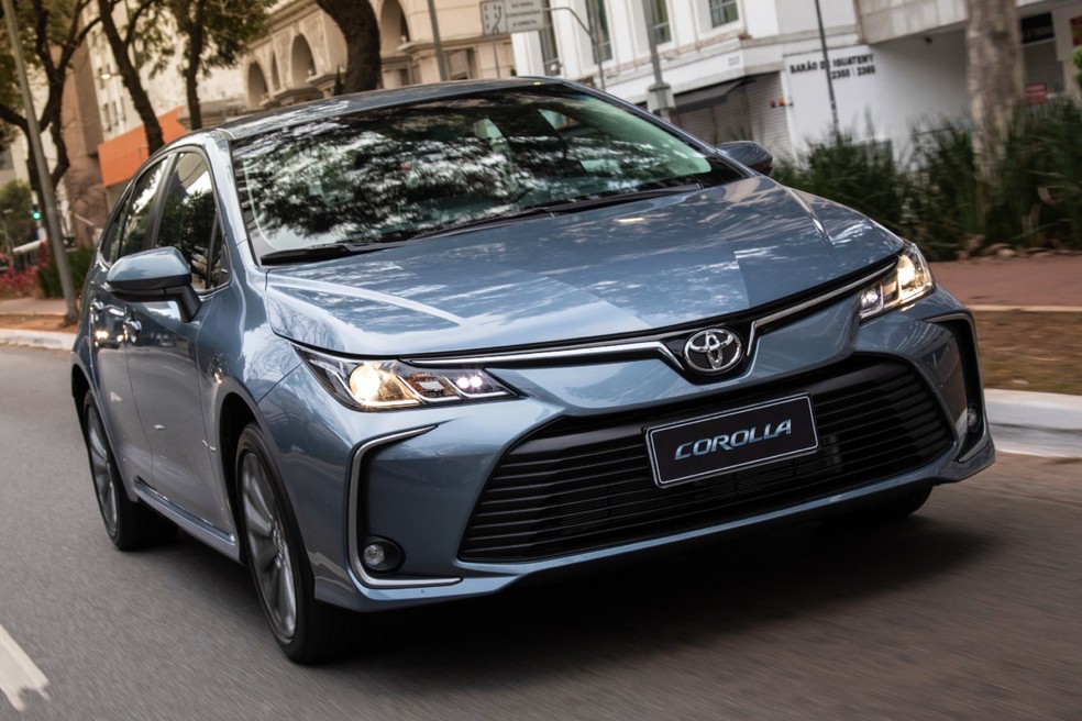 Focada no baixo consumo, nova geração do Toyota Corolla inovou ao trazer motorização híbrida flex — Foto: Divulgação