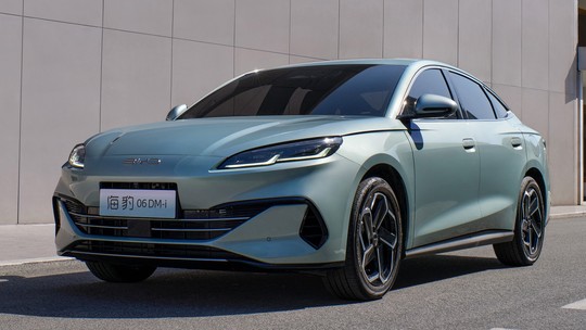 BYD Seal 06: novo sedã híbrido plug-in é registrado no Brasil