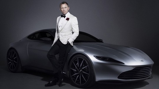 Aston Martin DB10 de 007 Contra Spectre vai a leilão