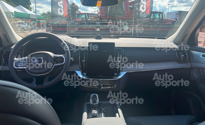 Novo Volvo XC90 na ExpoLondrina - estático