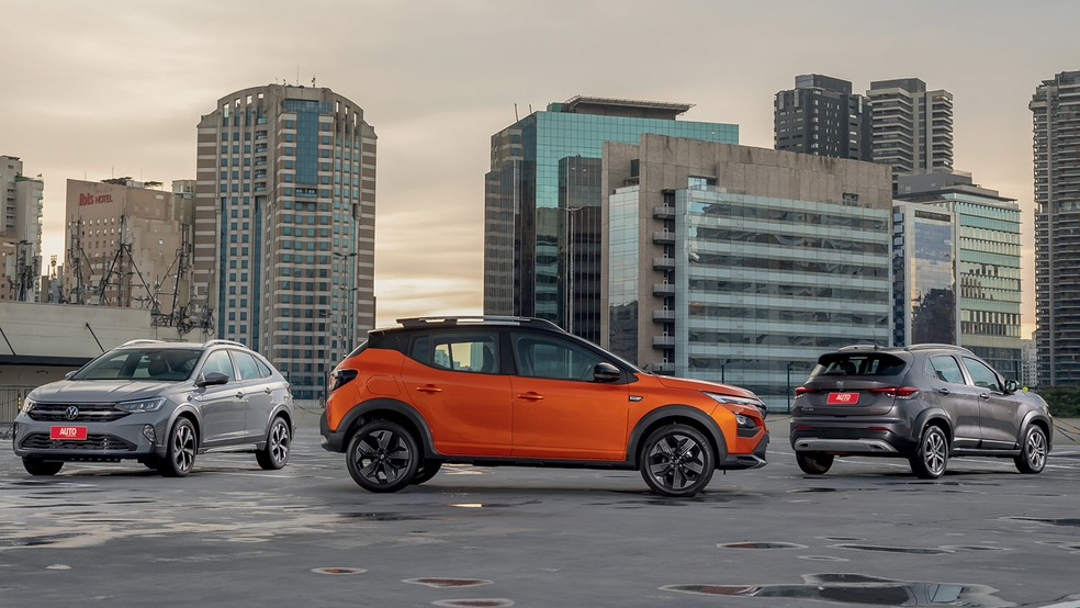 Volkswagen Nivus Comfortline - Renault Kardian Première Edition - Fiat Pulse Impetus — Foto: Renato Durães/Auto News Brasil