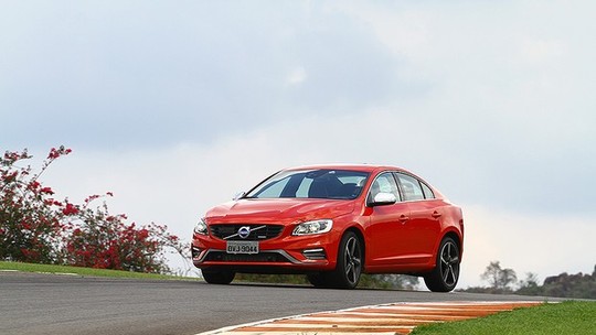 Volvo lança linha 2015 dos modelos S60, V60 e XC60