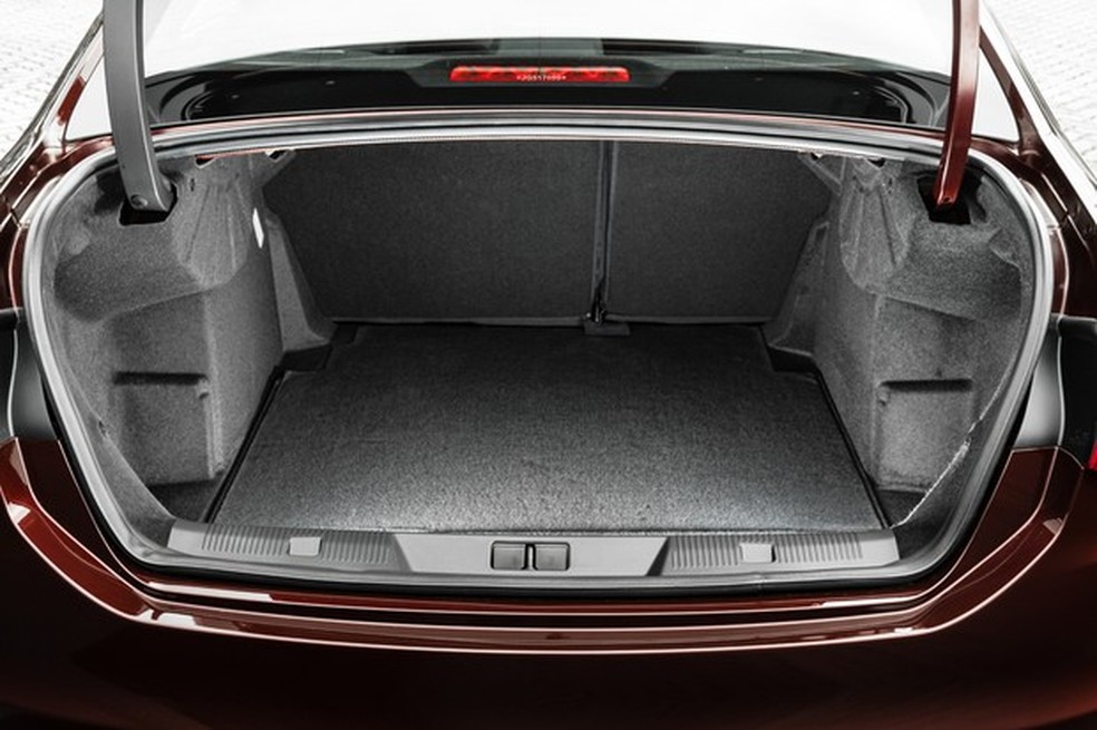 Citroën C4 Lounge 2018 (Foto: Divulgação) — Foto: Auto Esporte