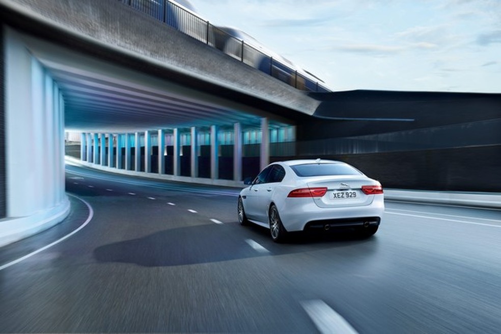 Jaguar XE Landmark (Foto: Divulgação/Jaguar) — Foto: Auto Esporte