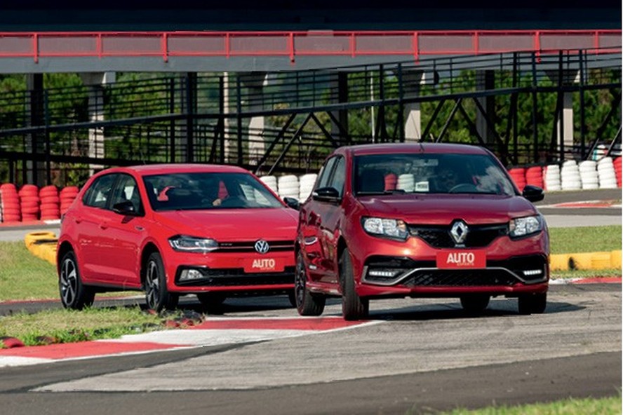 Comparativo Renault Sandero R.S. vs VW Polo GTS (Foto: Bruno Guerreiro)