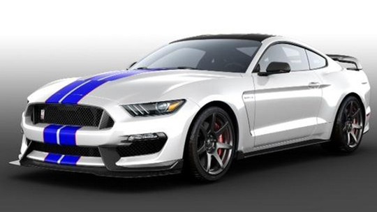 Ford Shelby GT350R tem edição única para leilão