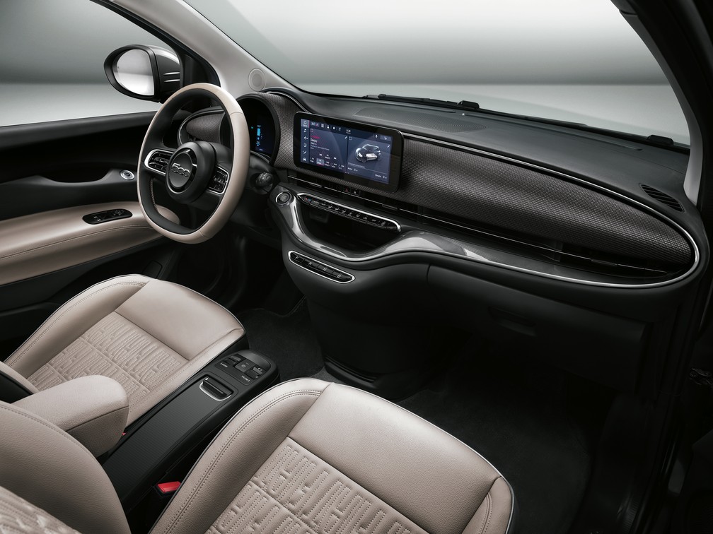 Interior do novo Fiat 500 — Foto: Divulgação