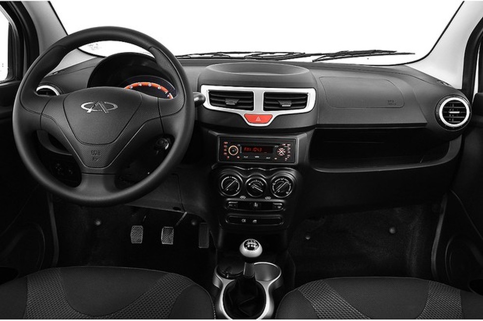 Chery QQ (Foto: Divulgação) — Foto: Auto Esporte