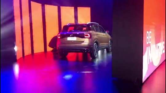 Volkswagen mostra seu 1° SUV compacto, o T-Cross, no Brasil