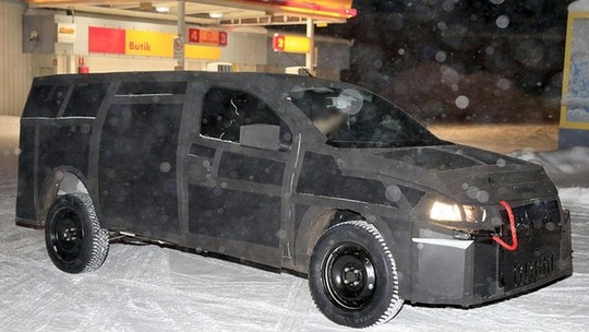 Flagra: sucessora da Fiat Strada encara testes na neve; nova picape estreia em 2020