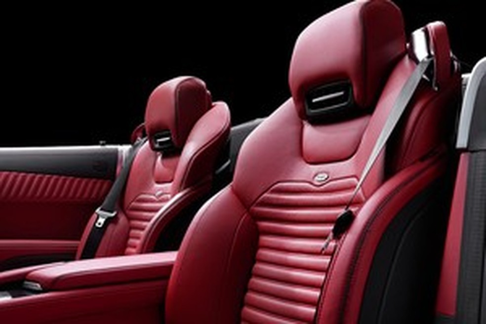Mercedes-Benz SL400 (Foto: Divulgação) — Foto: Auto Esporte