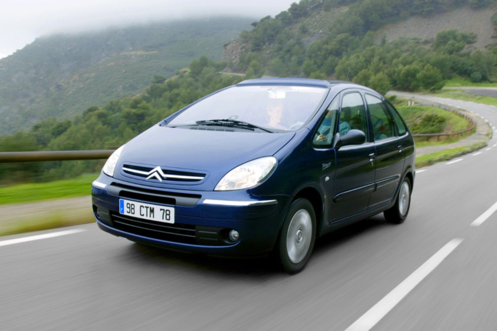 Citroën Xsara Picasso tem 4,27 metros de comprimento e entre-eixos de 2,76 m — Foto: Divulgação/Citroen