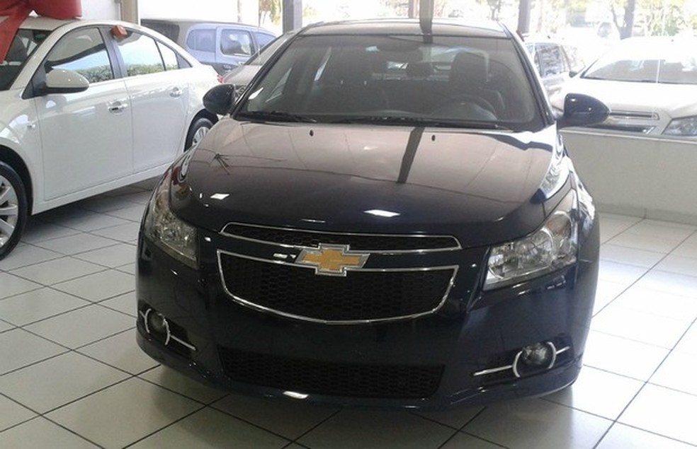 Chevrolet Cruze Sport6 nas lojas (Foto: Divulgação) — Foto: Auto Esporte