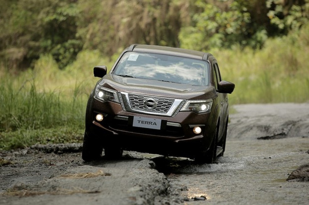 A tração do Terra é traseira em condições normais, com 4X4 temporário (Foto: Jason Vogel) — Foto: Auto Esporte