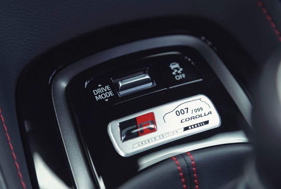 Toyota GR Corolla tem primeiro lote limitado a 99 unidades — Foto: Fábio Aro/Autoesporte