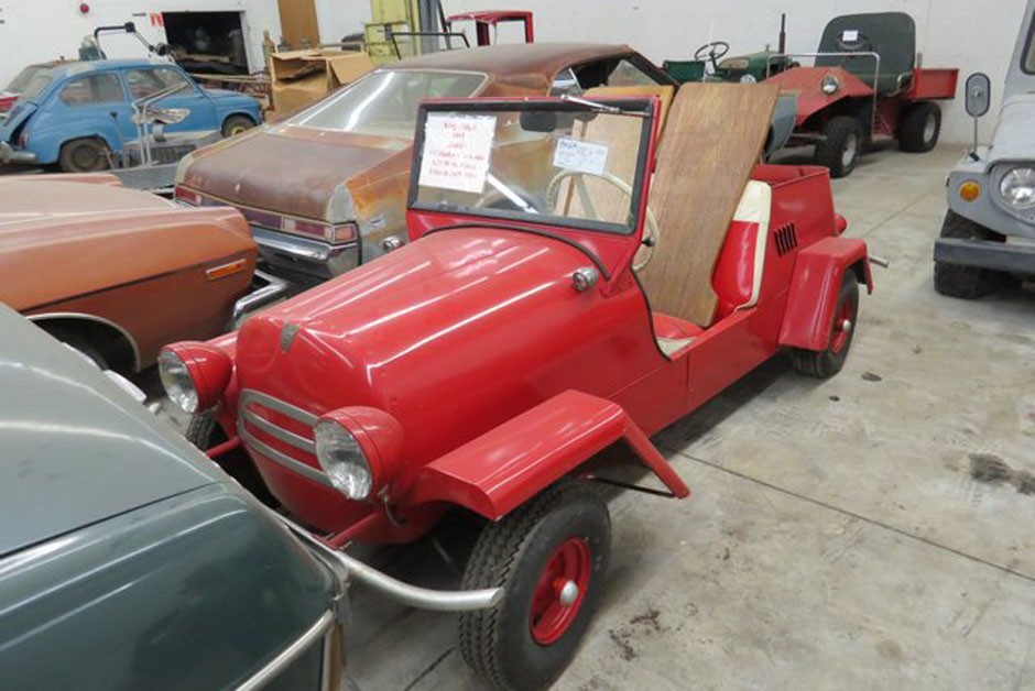 Coleção com mais de 700 carros vintage é leiloada nos EUA