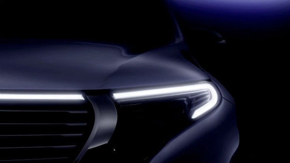 Mercedes revela teaser do EQC, primeiro SUV totalmente elétrico de produção (Foto: Divulgação) — Foto: Auto Esporte