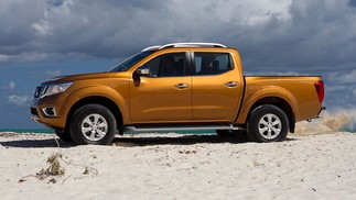 Nissan Frontier NP 300 2016