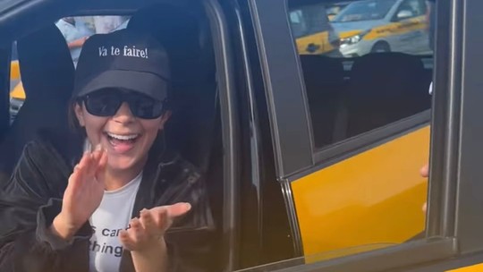 Jade Picon é aprovada na prova prática da CNH na primeira tentativa