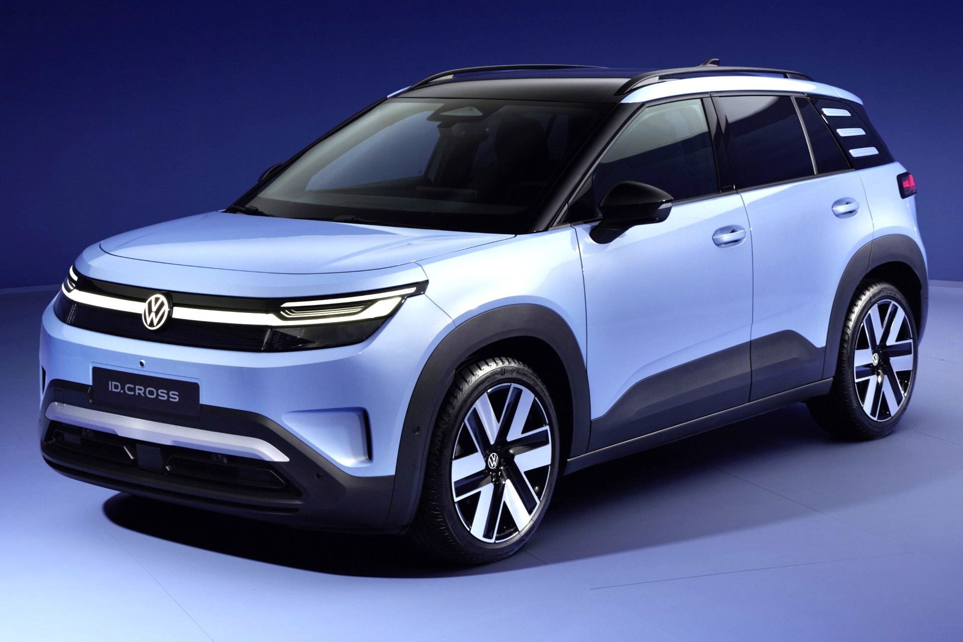 Volkswagen ID. Cross é elétrico que antecipa futuro de SUVs nacionais