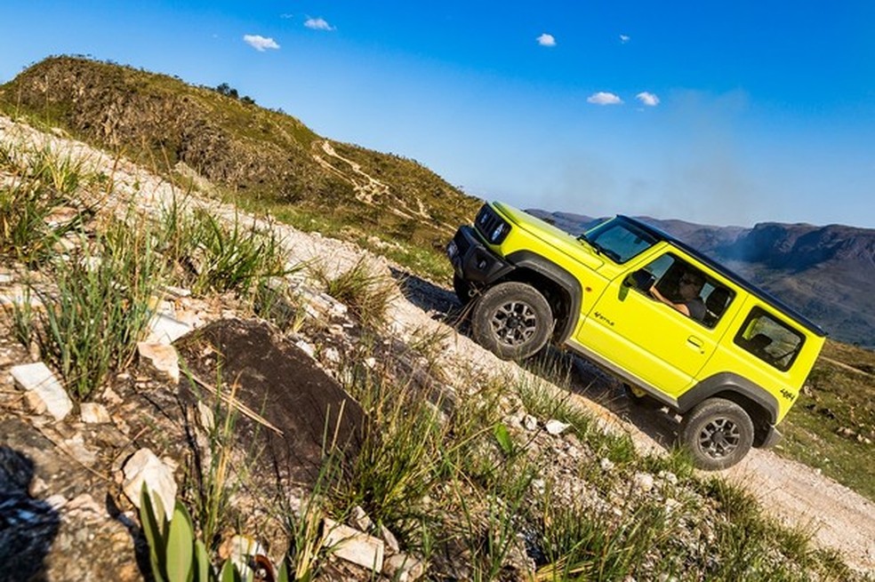 Suzuki Jimny Sierra: escala até paredes (Foto: Divulgação) — Foto: Auto Esporte