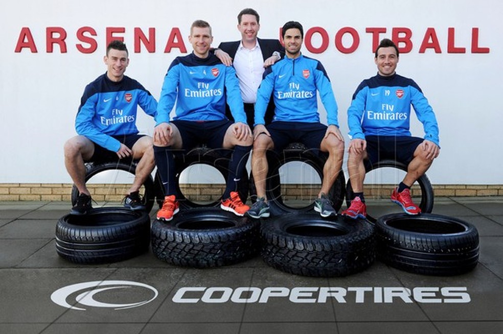 Arsenal assina com fabricante de pneus (Foto: Divulgação) — Foto: Auto Esporte