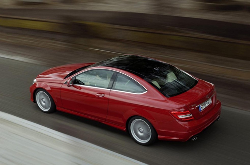 Mercedes-Benz Classe C Coupé — Foto: Divulgação