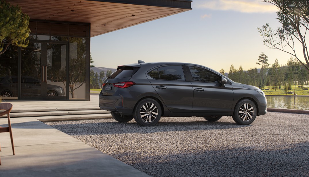 Honda New City Hatchback traz tecnologias avançadas de conectividade e segurança