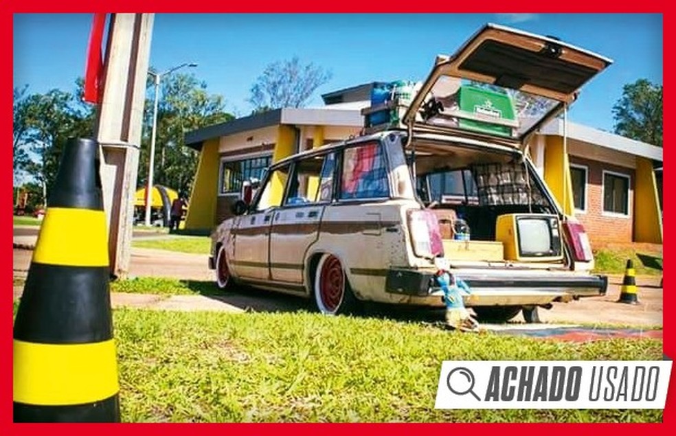 Achado Usado: Lada Laika com visual rat rod (Foto: Auto News Brasil) — Foto: Auto Esporte