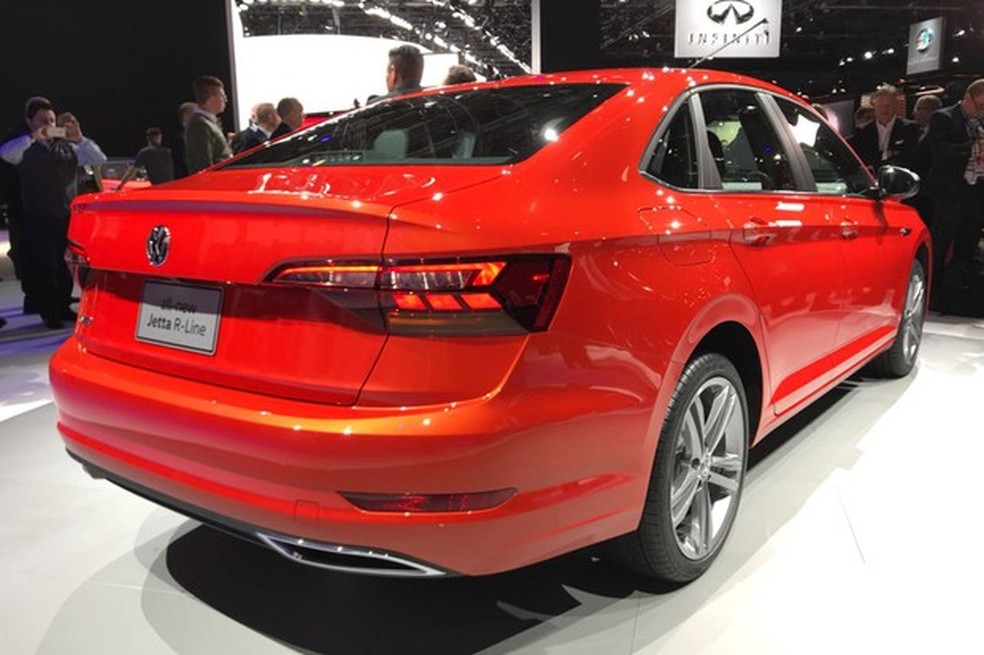 Novo Volkswagen Jetta no Salão de Detroit 2018 (Foto: Diogo Oliveira) — Foto: Auto Esporte