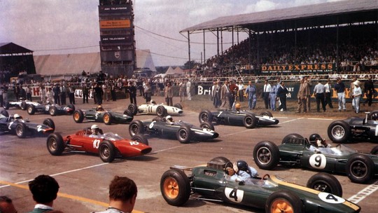 Fórmula 1 de 1963 teve título inédito de Jim Clark em mais uma temporada de domínio dos ingleses Fórmula 1 de 1963 teve título inédito de Jim Clark em mais uma temporada de domínio dos ingleses