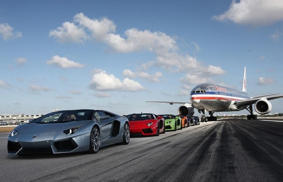 Lamborghini Aventador LP 700-4 Roadster (Foto: Divulgação) — Foto: Auto Esporte
