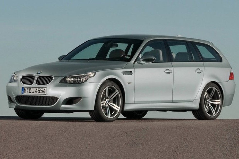 M5 chegou a ter motor V10 nos anos 2000 (Foto: Divulgação) — Foto: Auto Esporte