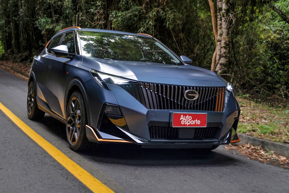 GAC GS3 anda bem com motor 1.5 turbo, mas precisa de uma dinâmica melhorada para ser vendido no Brasil — Foto: Divulgação