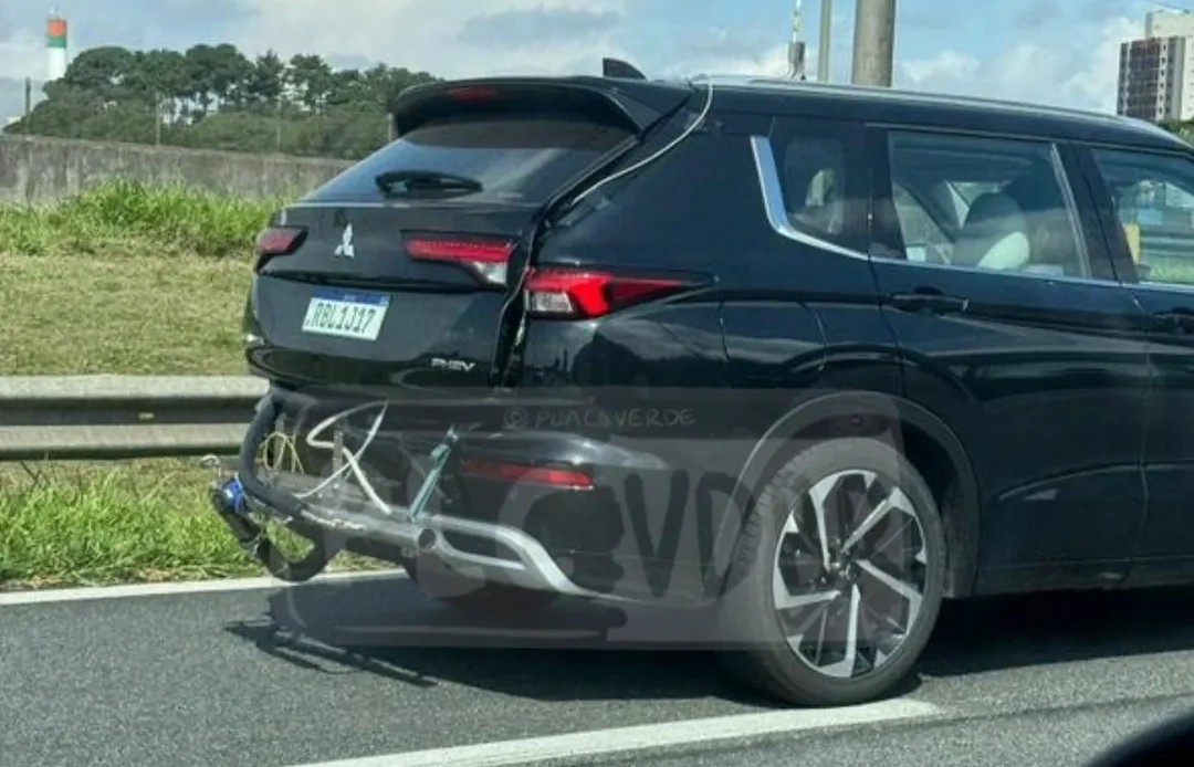Flagra: Novo Mitsubishi Outlander faz testes finais; veja quando chega