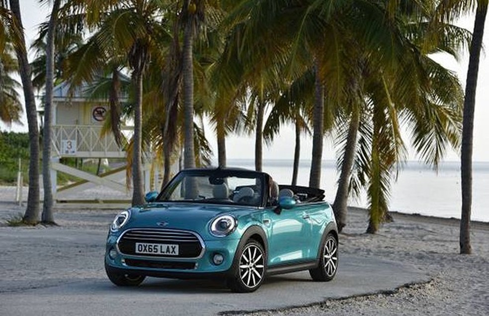 Mini Cooper Conversível (Foto: Divulgação) — Foto: Auto Esporte