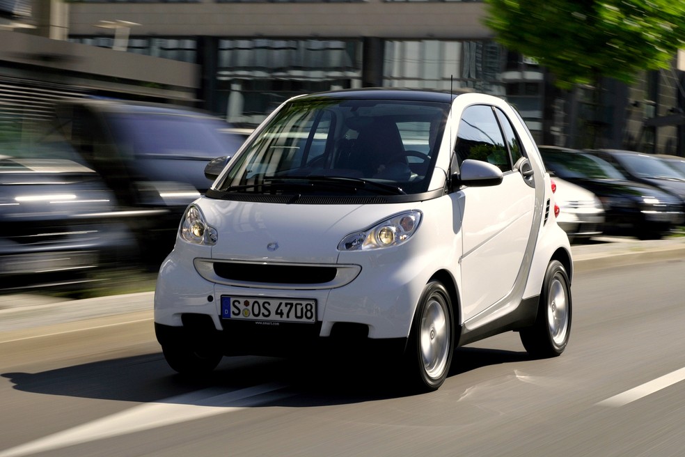 O Smart ForTwo MHD Brasil Ediiton mede 2,69 metros de comprimento — Foto: Divulgação/Smart