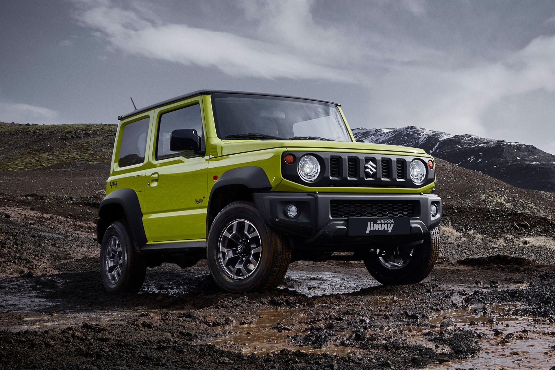 Suzuki Jimny 2025 fica até R$ 20 mil mais barato com nova versão