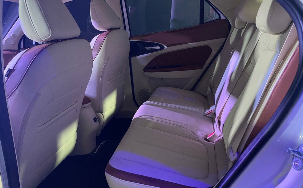 GWM Ora 03 Skin tem um bom espaço interno. Comparável a carros de segmentos maiores — Foto: Renan Bandeira