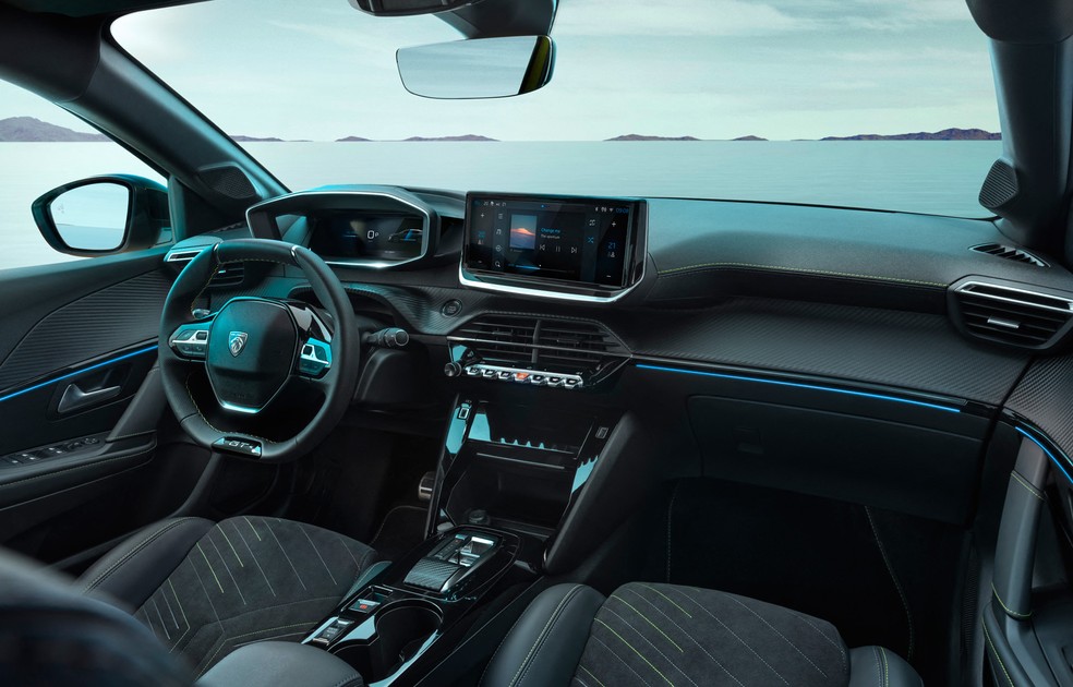 Interior do Peugeot 208 2025 não teve tantas alterações — Foto: Divulgação