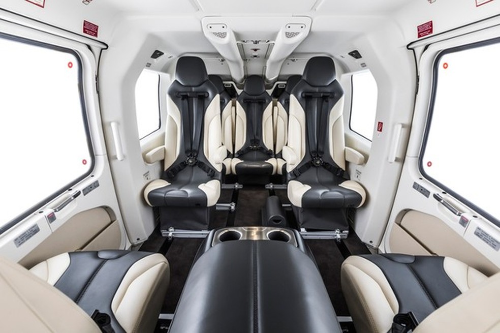 Proprietário pediu para fazerem o interior inspirado em seu Bentley (Foto: Divulgação) — Foto: Auto Esporte
