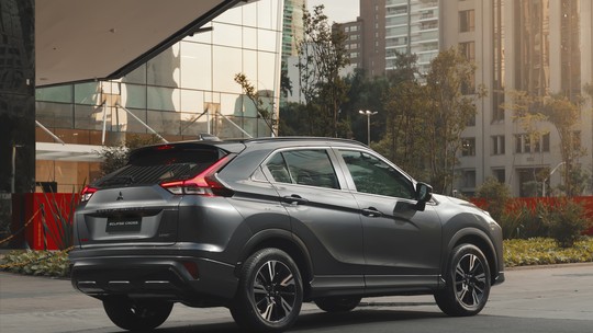 Mitsubishi Eclipse Cross 2023 muda traseira polêmica na tentativa de não ser esquecido