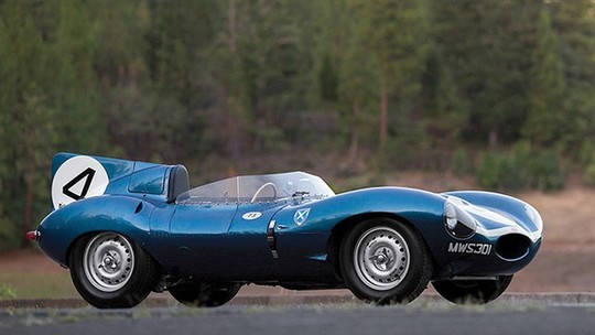 Jaguar D-Type bate recorde mundial em leilão