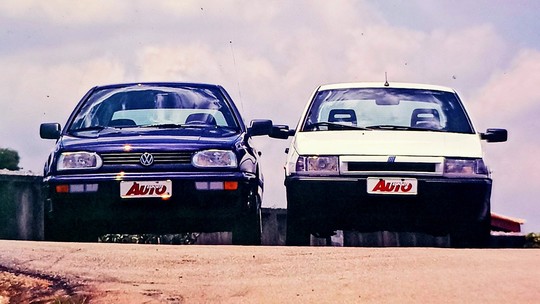 Comparativo: Fiat Tipo 1.6 mpi nacional contra Volkswagen Golf GL 1.8 MK3