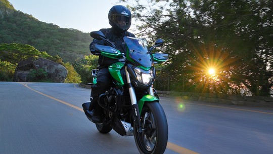 Bajaj Dominar 400: preços, versões, equipamentos e custos de manutenção