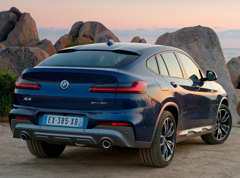 BMW X4 — Foto: Divulgação/BMW